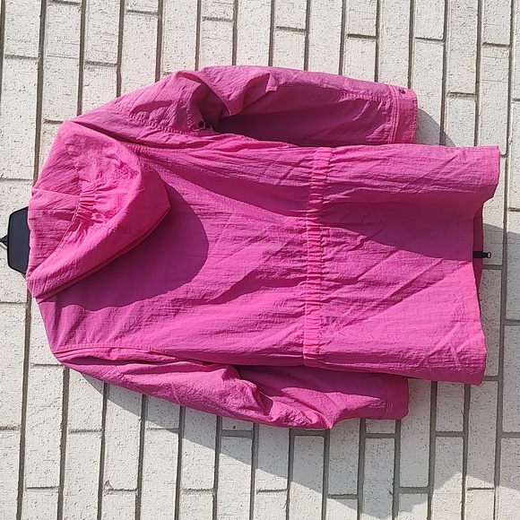 Pink Jacket - Picture 6 of 7